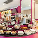 Augustus Hotel 3*