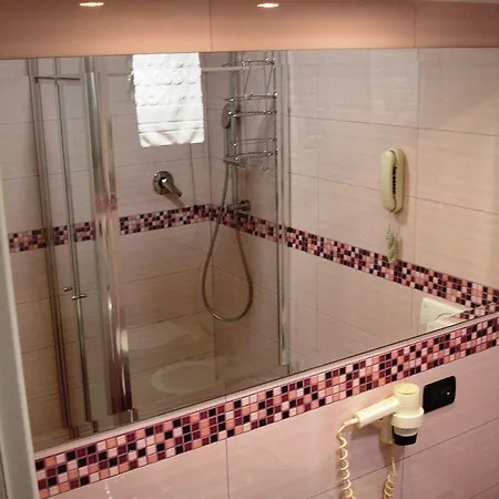 Augustus Hotel Biella