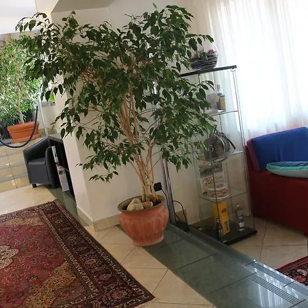 Augustus Hotel Biella