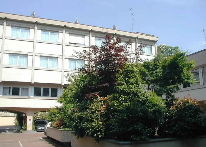 Hotel Augustus 3*