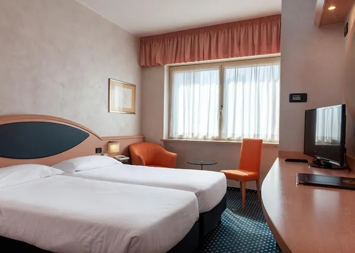 Augustus Hotel Biella